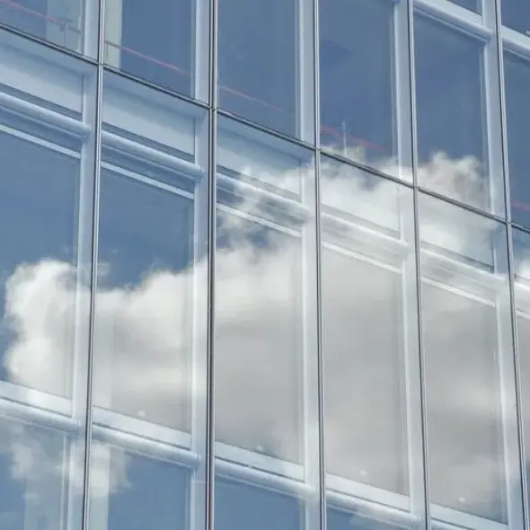 شیشه مقاوم در برابر UV برای درب و پنجره